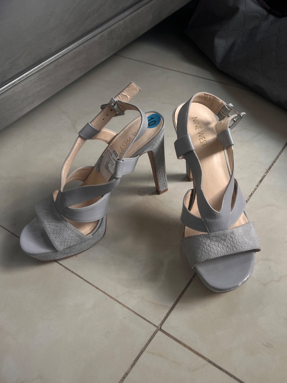 Gray Nine West Heels Size 10